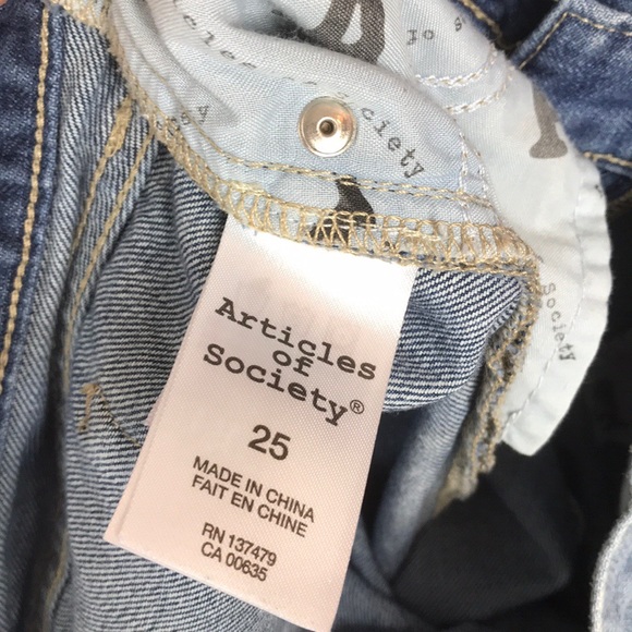 ✨{Articles Of Society} distressed skinny jeans✨ - Picture 7 of 8